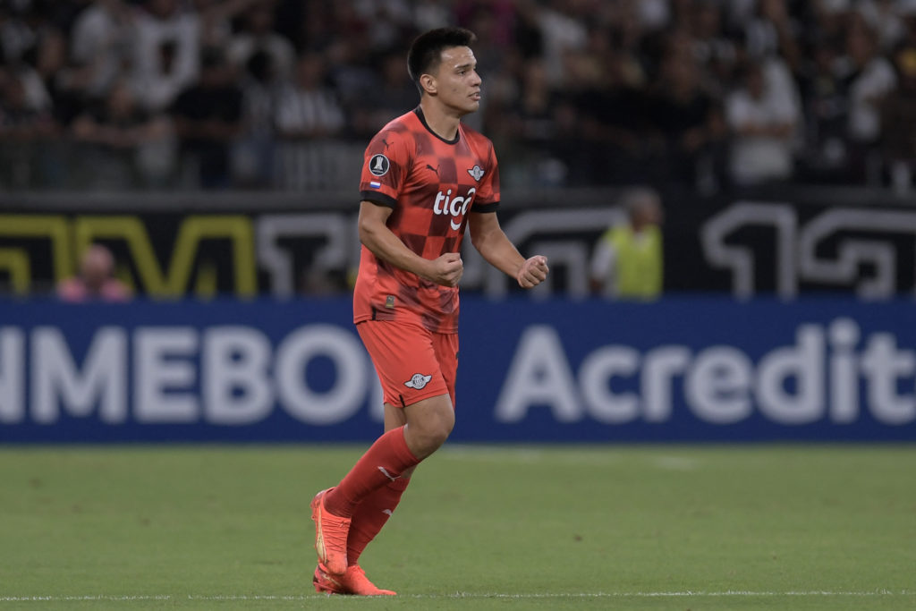 FBL-LIBERTADORES-MINEIRO-LIBERTAD