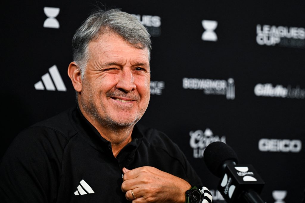 FBL-USA-MLS-MIAMI-PRESSER