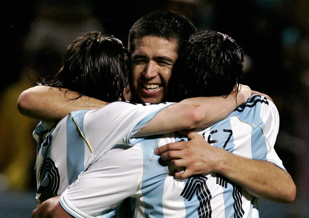 Argentine forward Lionel Messi (L) celeb