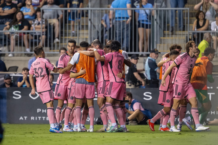 Photo by Terence Lewis/Icon Sportswire via Getty Images